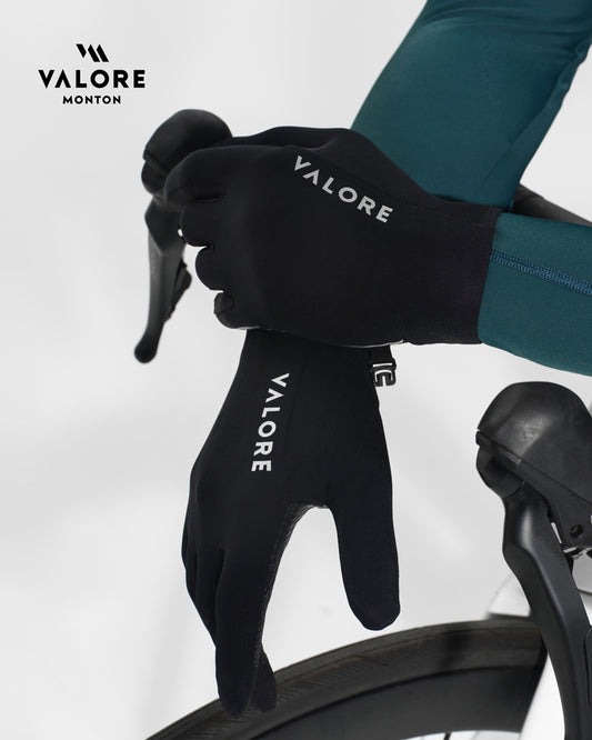 black thermal cycling gloves