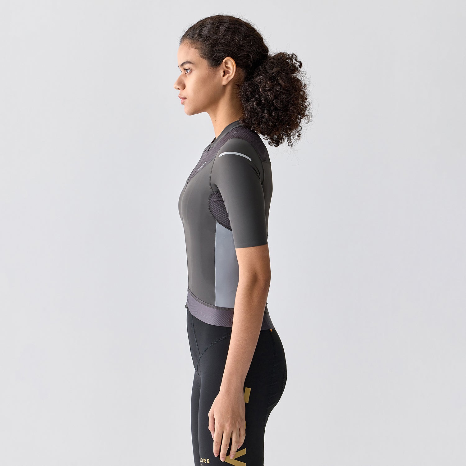 grey cycling jersey womens