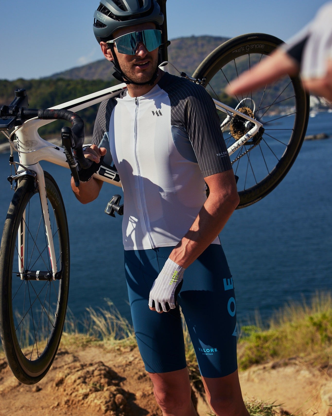 blue cycling bib shorts