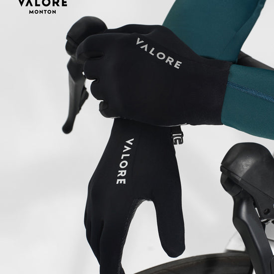 black thermal cycling gloves