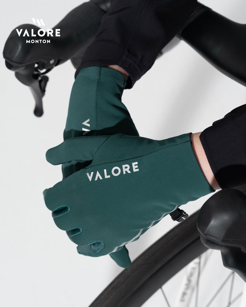 green thermal cycling gloves