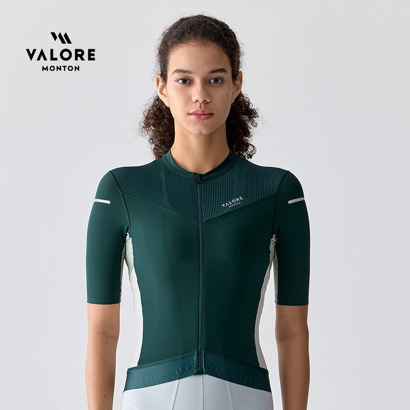 womens green cycling jersey