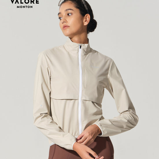 women's lightweight waterproof cycling jacket