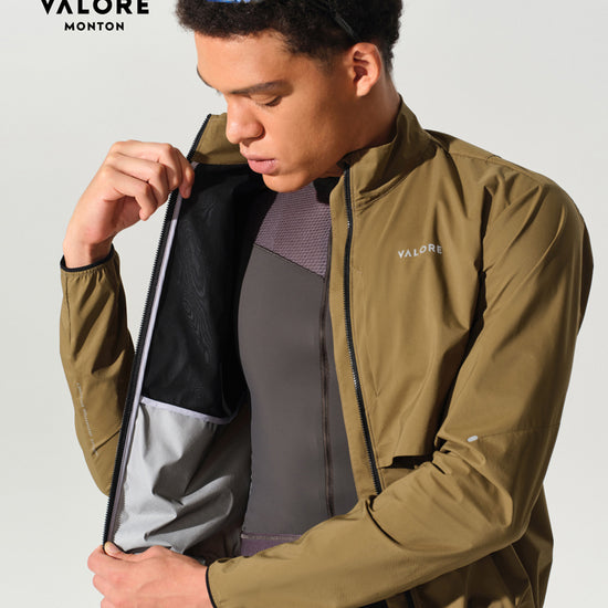 best lightweight waterproof breathable cycling jacket
